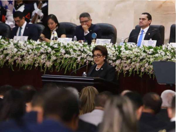 Rebeca Ráquel Obando, presidenta del Poder Judicial, solicitó al Congreso Nacional instalar una mesa interinstitucional para analizar la reforma a la CSJ.