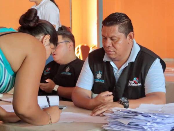 El Bono de Alivio Climático ha sido entregado también en municipios de Atlántida, donde no se reportan emergencias climáticas.