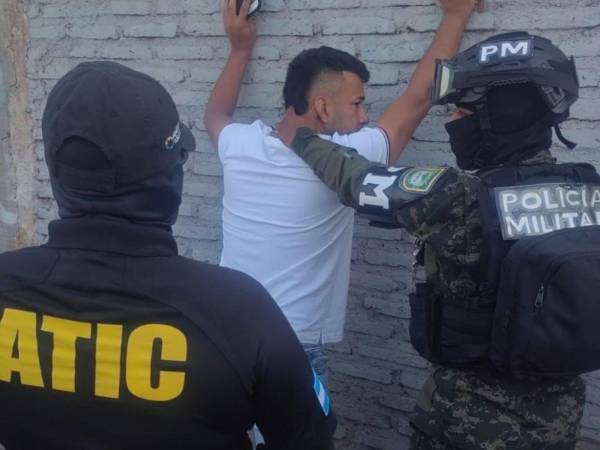 Agentes de la ATIC ejecutaron el operativo contra una estructura de la pandilla 18 en mayo pasado, una acción que fue destacada por el Gobierno de Estados Unidos por el golpe a las finanzas de la organización criminal.