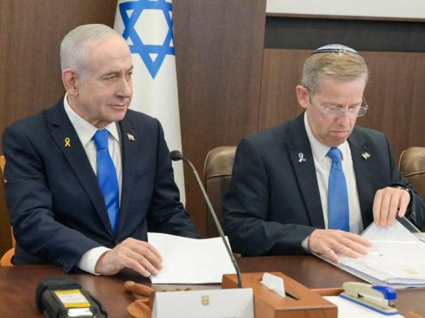 El primer ministro israelí, Benjamín Netanyahu, sostuvo una llamada telefónica con el presidente de Estados Unidos, Donald Trump para buscar ampliar el acuerdo de paz.