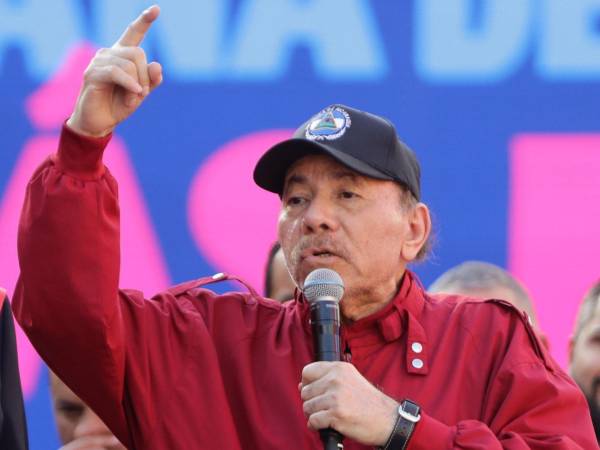 El gobierno de Daniel Ortega y Rosario Murillo no se ha pronunciado sobre estas excarcelaciones que, según medios locales, incluyen a seis mujeres y cinco hombres.