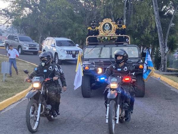 Desde la Basílica partió el lunes hacia las diferentes bases aéreas, navales de diferentes departamentos y la jefatura del Estado Mayor Conjunto para estar más cerca de la feligresía.