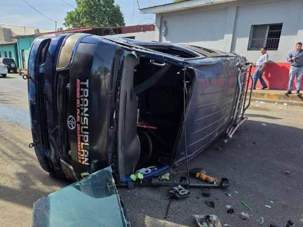 Las personas que viajaban en el transporte público solo tuvieron pequeñas heridas