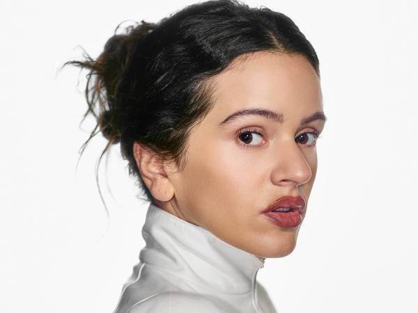 “Lux”, el cuarto álbum de Rosalía, trata sobre la divinidad femenina, la fe y las brutalidades del amor.