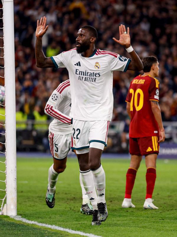 Vinicius señalado, polémica del VAR, lágrimas de crack y héroe en remontada de Real Madrid en Champions