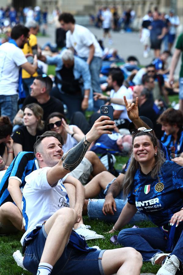 ¡Llegó David Suazo! Una fiesta la previa de la final de Champions League entre PSG vs Inter