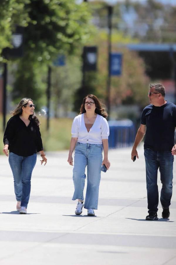 Bella periodista y exjugador hondureño sorprenden: Ambiente previo al Honduras vs Curazao