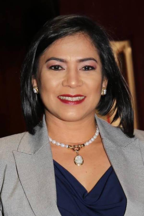 15. Karen Lizeth Martínez Ponce (Liberal)