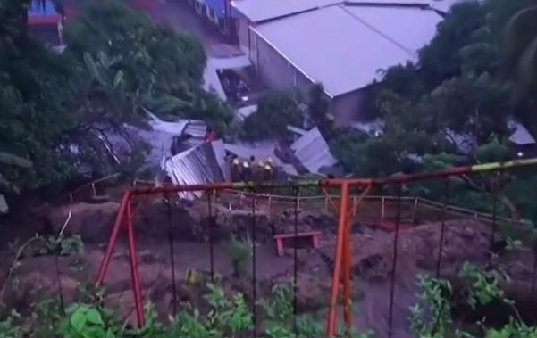 Las primeras imágenes del derrumbe en la colonia Infop de Choloma