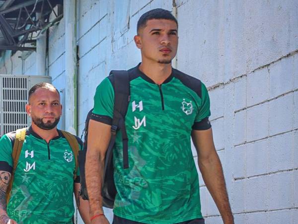 El atacante tuvo minutos ayer en el debut de Platense en el Clausura 2026 ante Victoria.