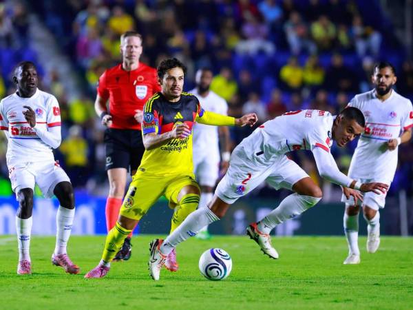 El América sin tanto brillo pudo eliminar al Olimpia de Honduras en la primera ronda de la Copa de Campeones de la Concacaf y los medios aztecas lo reflejas al ver poco fútbol en las Águilas