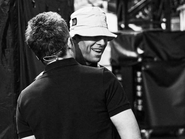 El filme sobre la gira Oasis Live '25 tendrá su presentación mundial en la 83 edición del Festival de Venecia, con la asistencia prevista de los hermanos Gallagher.