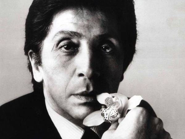 La industria de la moda atraviesa un momento de tristeza. Este lunes 19 de enero se confirmó el fallecimiento del célebre diseñador italiano Valentino Garavani, una figura clave del diseño a nivel mundial. Tras su muerte, surge la pregunta: ¿cuál es la fortuna que deja? A continuación, los detalles.