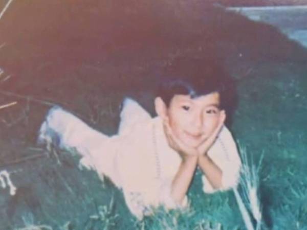 La cuenta de Yu Menglong en Weibo (red social China) fue eliminada tras su reciente y misteriosa muerte en un edificio en Pekín. Sin embargo, sus fanáticos, que siguen exigiendo justicia en su caso, rescataron algunas de las fotografías del actor antes de que eliminaran su perfil.