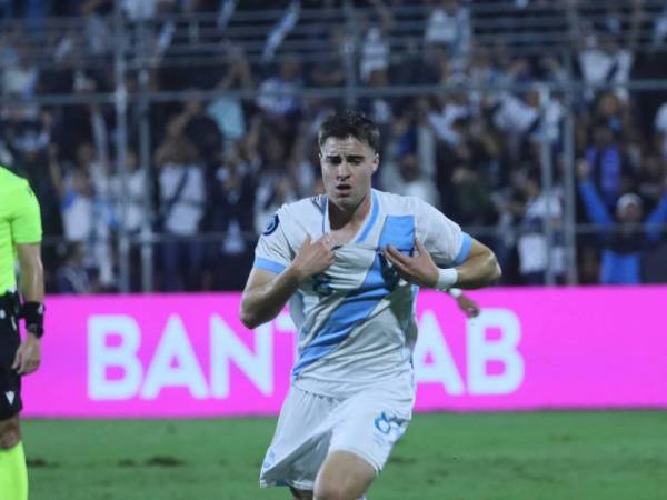 Imágenes del desarrollo del partido.