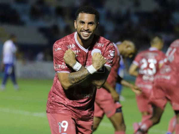 Imágenes del desarrollo del partido.