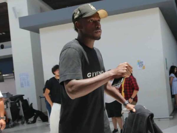 El hondureño Alberth Elis regresa al fútbol de Portugal.