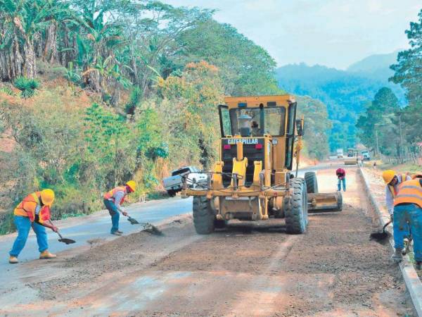 Uno de los proyectos carreteros que la SIT reactivó este año es la ampliación a cuatro carriles de la carretera salida a Olancho.