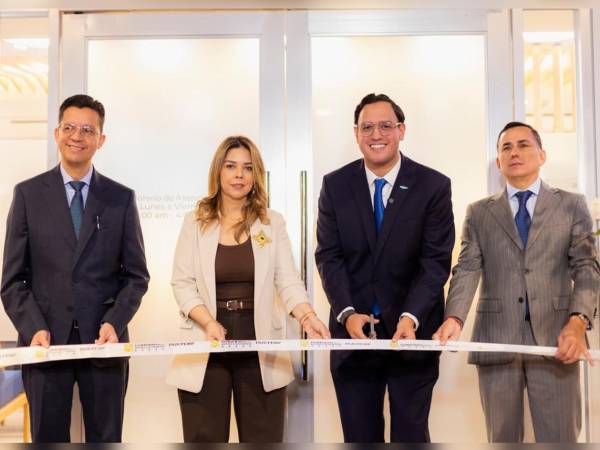 Injupemp inauguró su nueva Agencia de Préstamos (API) en el Centro Cívico Gubernamental, un espacio creado para acercar sus servicios de financiamiento a los empleados públicos y facilitar el acceso a sus diferentes modalidades de crédito.