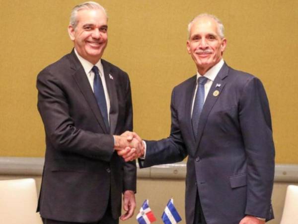 Nasry Asfura se reunirá con Luis Abinader y recorrerá la frontera entre República Dominicana y Haití.