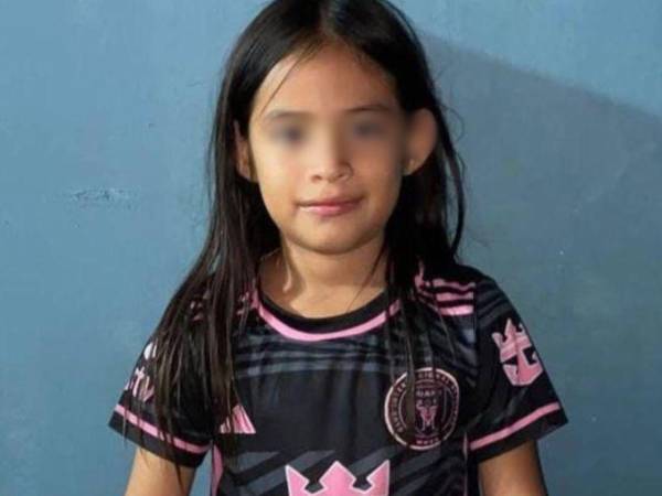 Con tan solo nueve años de edad, Eilyn Judith Serrano Márquez se suma a la lista de menores que fallecieron luego de que una camioneta impactara la mototaxi en la que se trasladaba junto a sus otros dos primos, que también murieron en la tragedia. Otros cuatro menores están heridos.