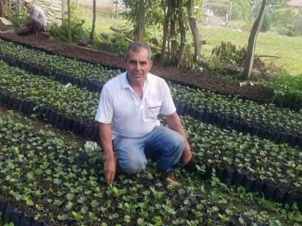El pastor y cafetalero Óscar Núñez fue encontrado muerto la mañana del jueves 22 de abril, luego de haber sido reportado como secuestrado en el municipio de Yorito, departamento de Yoro, en el norte de Honduras.