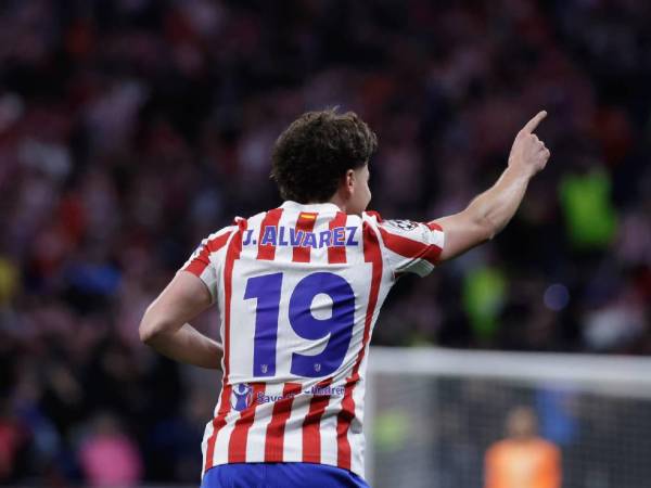 Imágenes del desarrollo del partido.