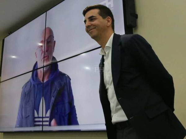 Técnico de España, Luis de la Fuente, dejó un mensaje al director deportivo de Honduras.