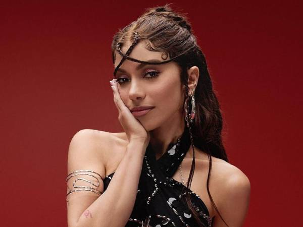 Coincidiendo con su cumpleaños número 33, la estrella brasileña confirmó que su nuevo proyecto discográfico estará disponible el próximo 16 de abril, consolidando su estrategia internacional con temas en portugués, español e inglés.