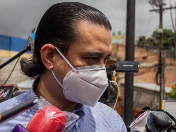 Marcos Bográn fue director ejecutivo de Inversión Estratégica de Honduras (Invest-H) y fue procesado en el denominado caso de los hospitales móviles, relacionado con la adquisición de siete unidades hospitalarias durante la emergencia sanitaria provocada por la COVID-19 en 2020.