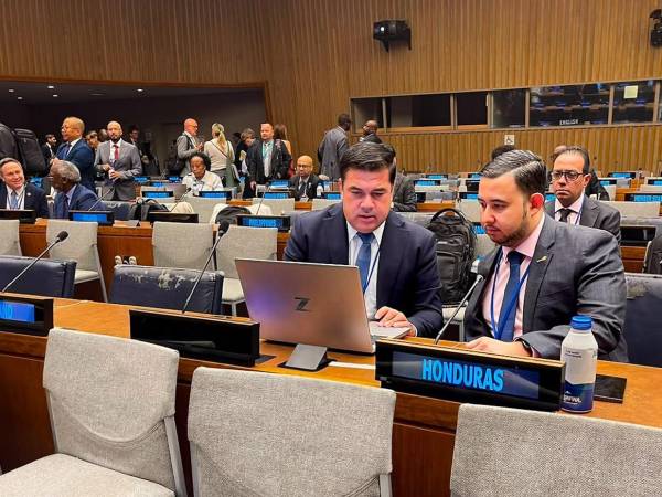 Durante su participación en el encuentro, el Secretario Ejecutivo del IP sostuvo reuniones e intercambió experiencias y buenas prácticas con representantes de distintas delegaciones.