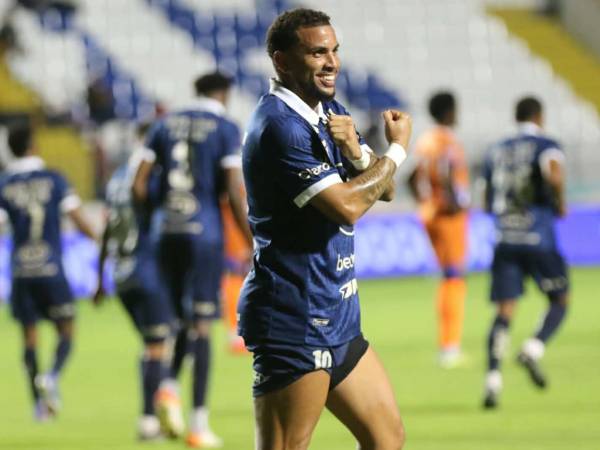 Rodrigo De Olivera ha marcado su segundo gol en cuatro juegos en este torneo Apertura.