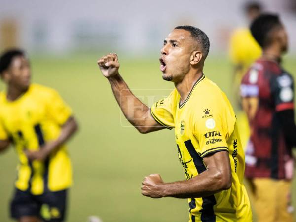 El Choloma le empató el partido al Real España en el Morazán.