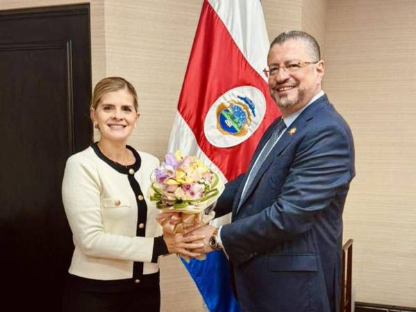 El Gobierno habilitó una página donde las personas podrán adquirir entradas del evento de forma gratuita y también pondrá a disposición autobuses.