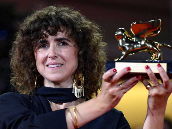 Descubre todos los ganadores de la 83 edición del Festival de Venecia: León de Oro, León de Plata y las Copas Volpi a mejor actor y actriz.