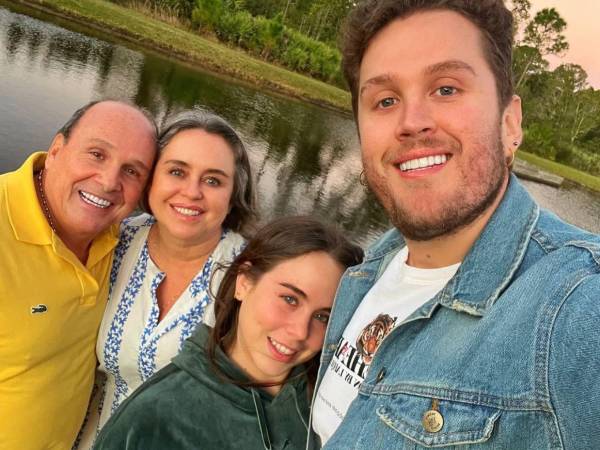 Cristina, la mamá de los Chicaneros, fue sometida a inicios de julio a una cirugía luego que se le encontraran unas masas en sus senos. Después de varios exámenes, los resultados arrojaron que tenía cáncer en etapa 1.