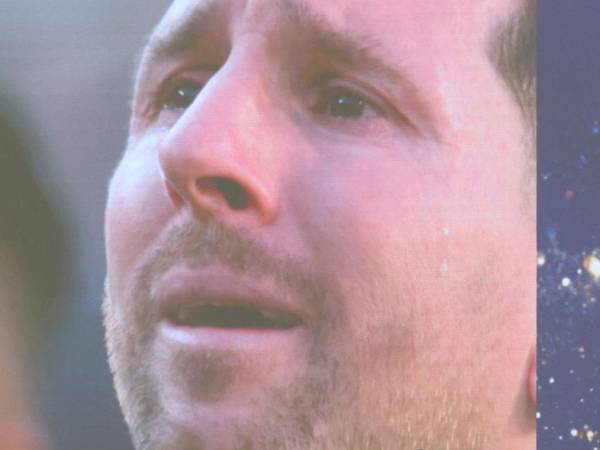 Leo Messi no pudo contener las lágrimas este domingo tras la final del Mundial perdida con Argentina contra España en el MetLife Stadium de East Rutherford (Nueva Jersey), en la que fue con toda probabilidad su despedida de la Copa del Mundo.
