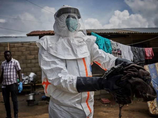 La Organización Mundial de la Salud (OMS) dijo este domingo que teme una exportación regional del brote de ébola en una provincia fronteriza del este de la República Democrática del Congo (RDC) que hoy ha sido declarado emergencia de salud pública de preocupación internacional.