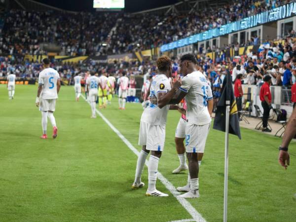 Honduras derrotó a El Salvador y se puso como segundo en el Grupo B.