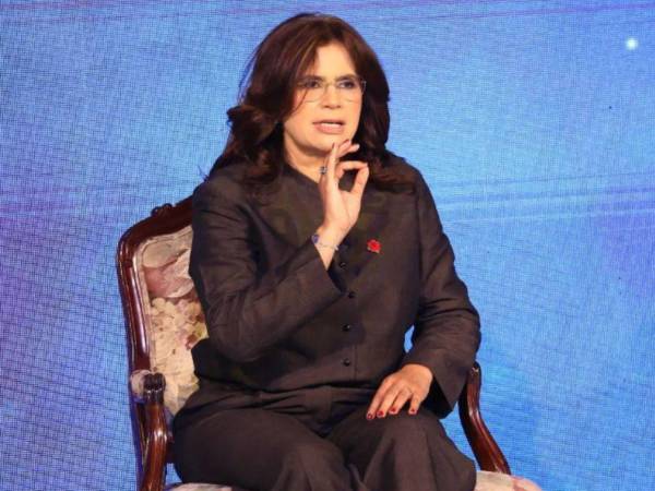 Rixi Moncada pide investigar y condenar responsables del crimen del abogado René Altamirano en San Pedro Sula.