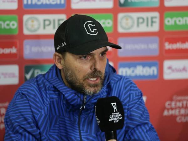 El argentino se mostró tranquilo este día en conferencia de prensa.