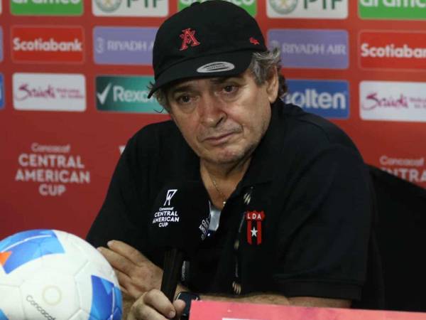 Machillo Ramírez alabó a su equipo tras eliminar a Motagua en el Nacional.