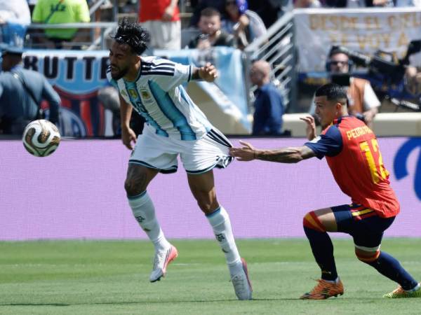 Imágenes del desarrollo del partido.