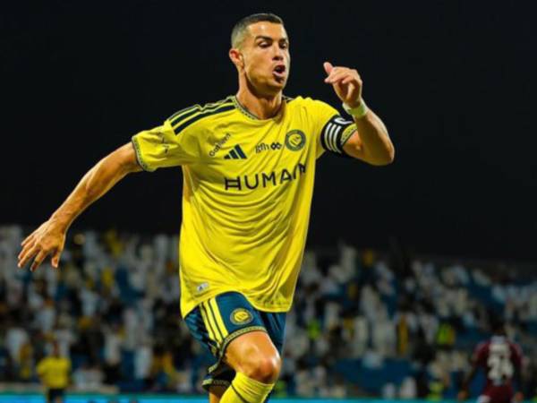 Cristiano Ronaldo anota gol de 'espaldinha' en victoria del Al-Nassr y se acerca a los mil