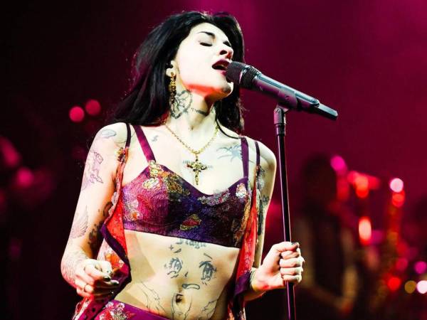 Mientras continúa el proceso legal que mantiene con su expareja, el cantante mexicano Christian Nodal, la artista argentina Cazzu (conocida en la escena urbana como la Nena Trampa) confirmó su incursión en el cine.