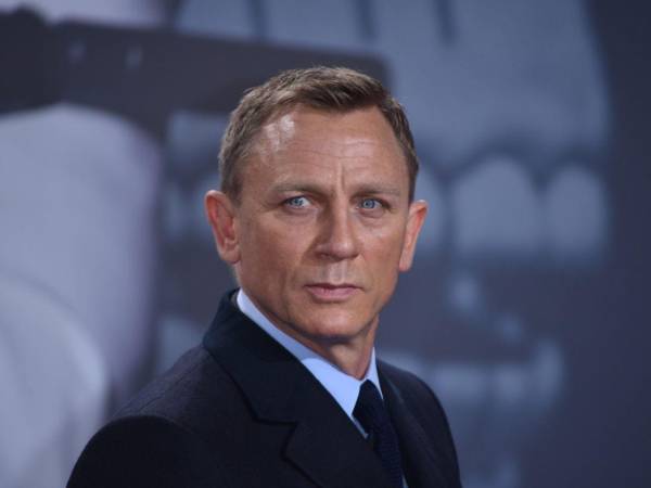 Daniel Craig vuelve como Benoit Blanc en Wake Up Dead Man, estrenada en TIFF 2025 y ya envuelta en debate.