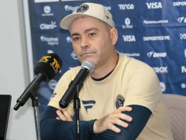 Javier López destaca que tiene tres partidos sin recibir goles.