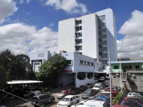 El Estado adeuda más de 12 mil millones de lempiras y la empresa le debe más de ocho mil millones de lempiras al Seguro Social.