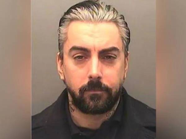 El exlíder de Lostprophets fue condenado a 29 años de cárcel en diciembre de 2013.