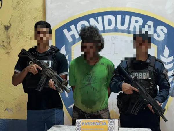 El sujeto fue detenido por agentes de la Dirección Policial de Investigaciones (DPI) y Cobras.